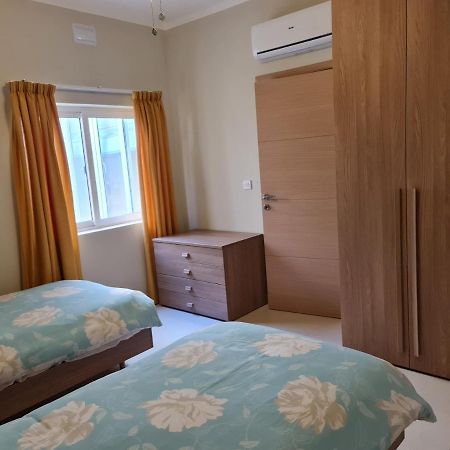 Zebbug  Sea Breeze 아파트 외부 사진
