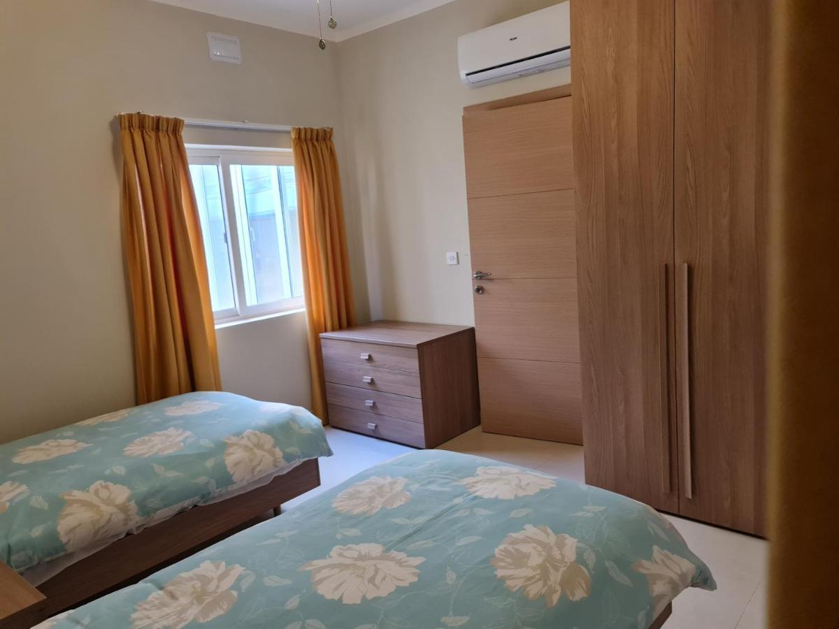 Zebbug  Sea Breeze 아파트 외부 사진